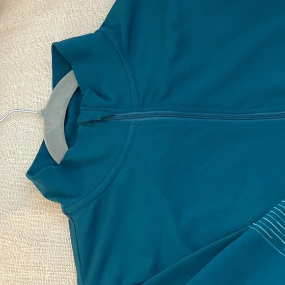Xersion | Celestial Teal Quick Dri Jacket (L) - Picture 2 of 7